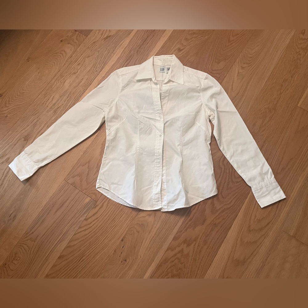 Women's blouse
